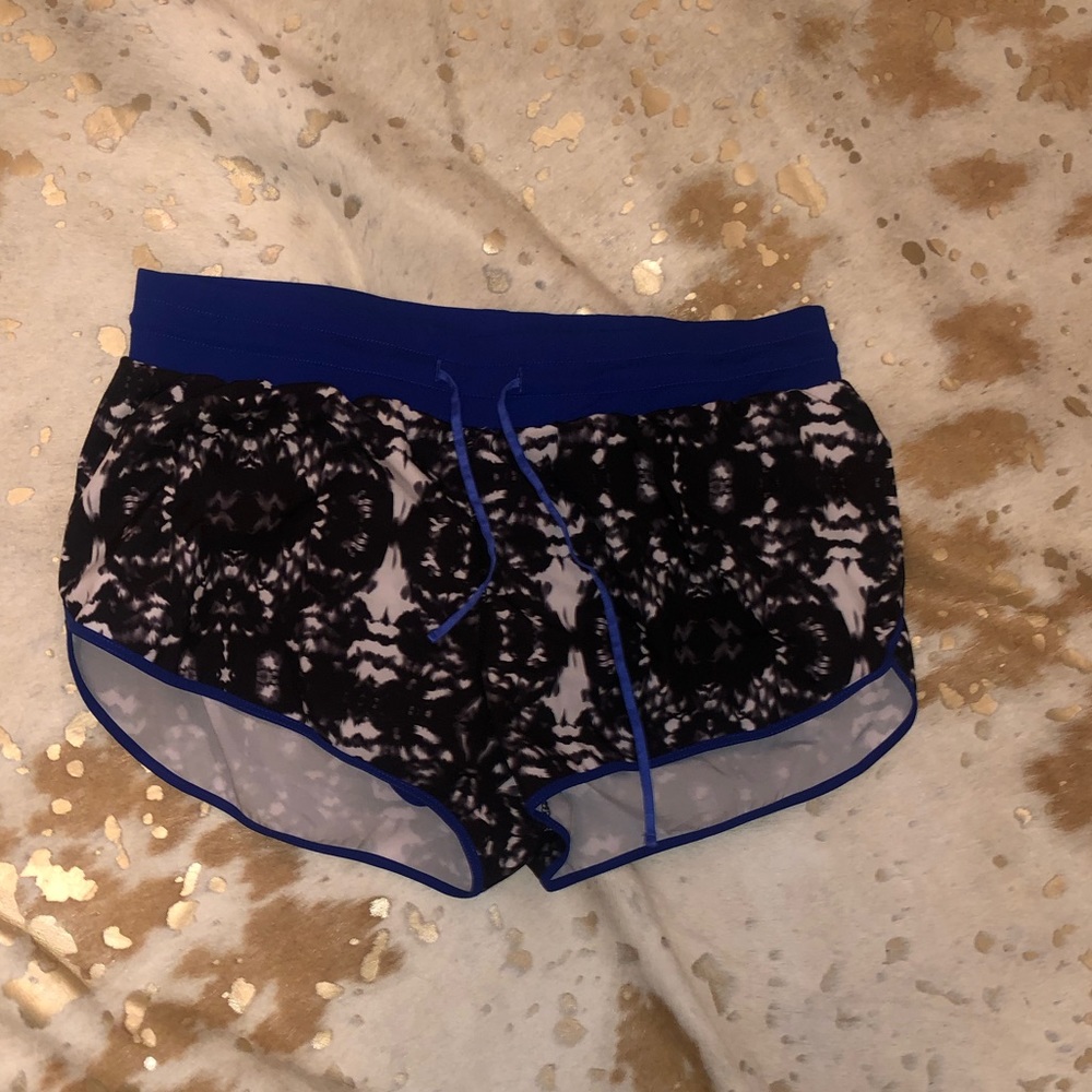 Fabletics shorts